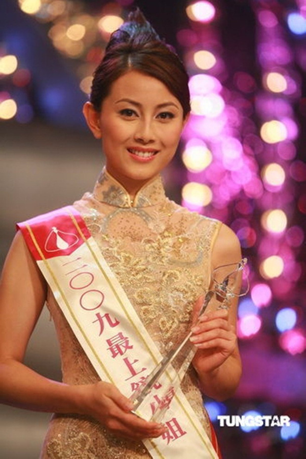 Nhan sắc nóng bỏng của Hoa hậu Hong Kong thẳng thừng từ chối lời mời tiền tỷ từ đại gia - Ảnh 1.