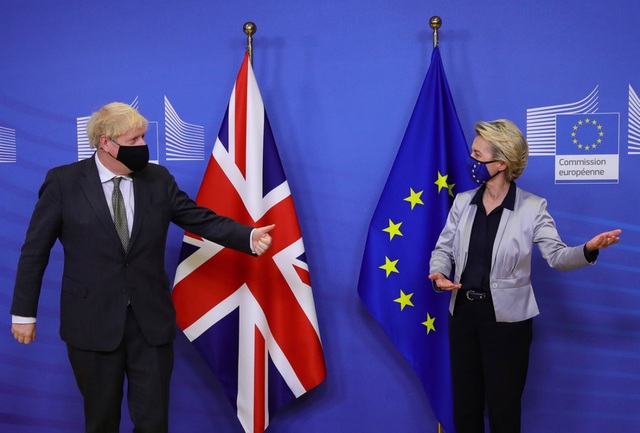 EU và Anh ca ngợi thỏa thuận lịch sử hậu Brexit - 1